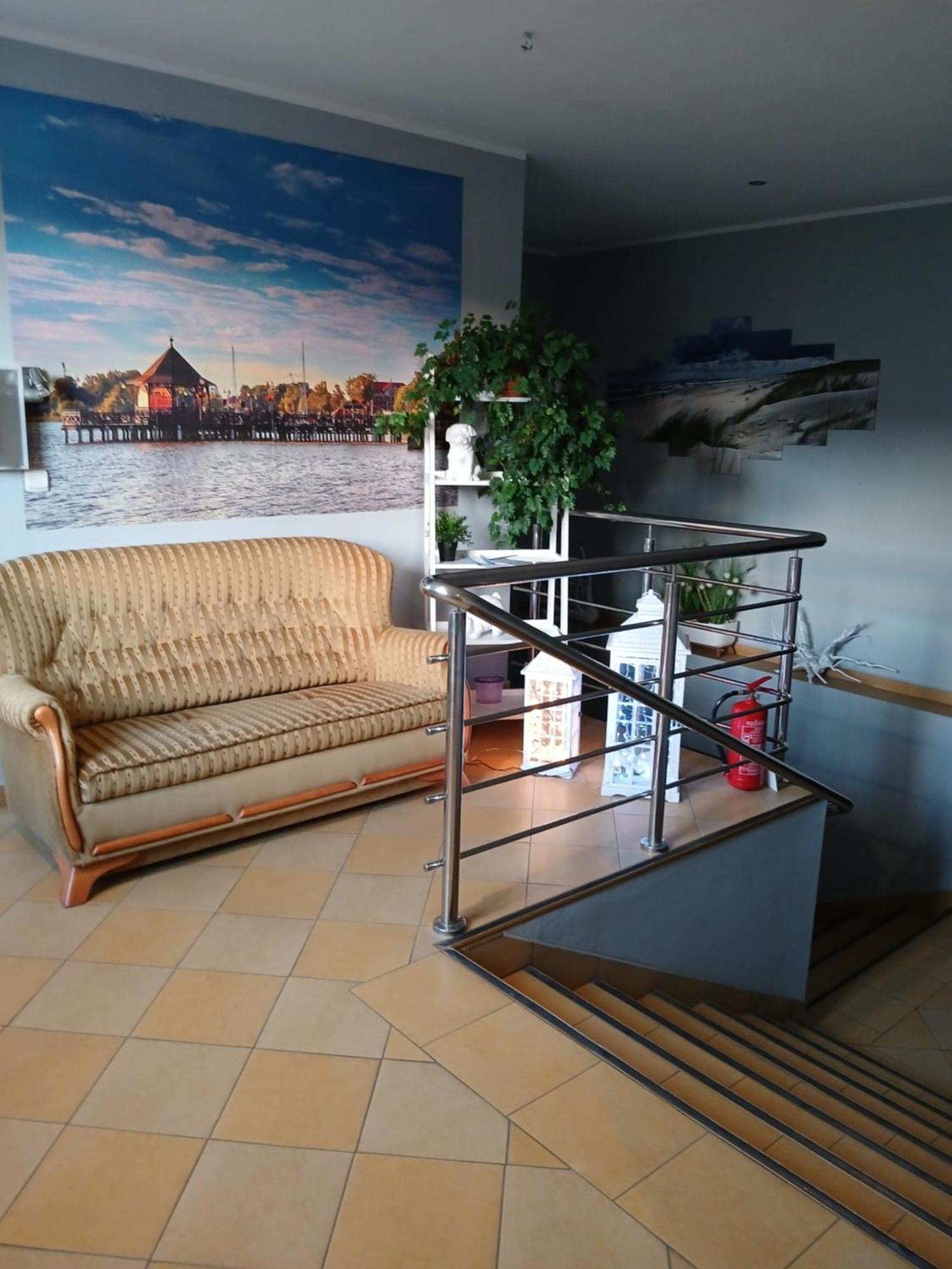 Bed and Breakfast Dom Brama Mazur Оструда Экстерьер фото