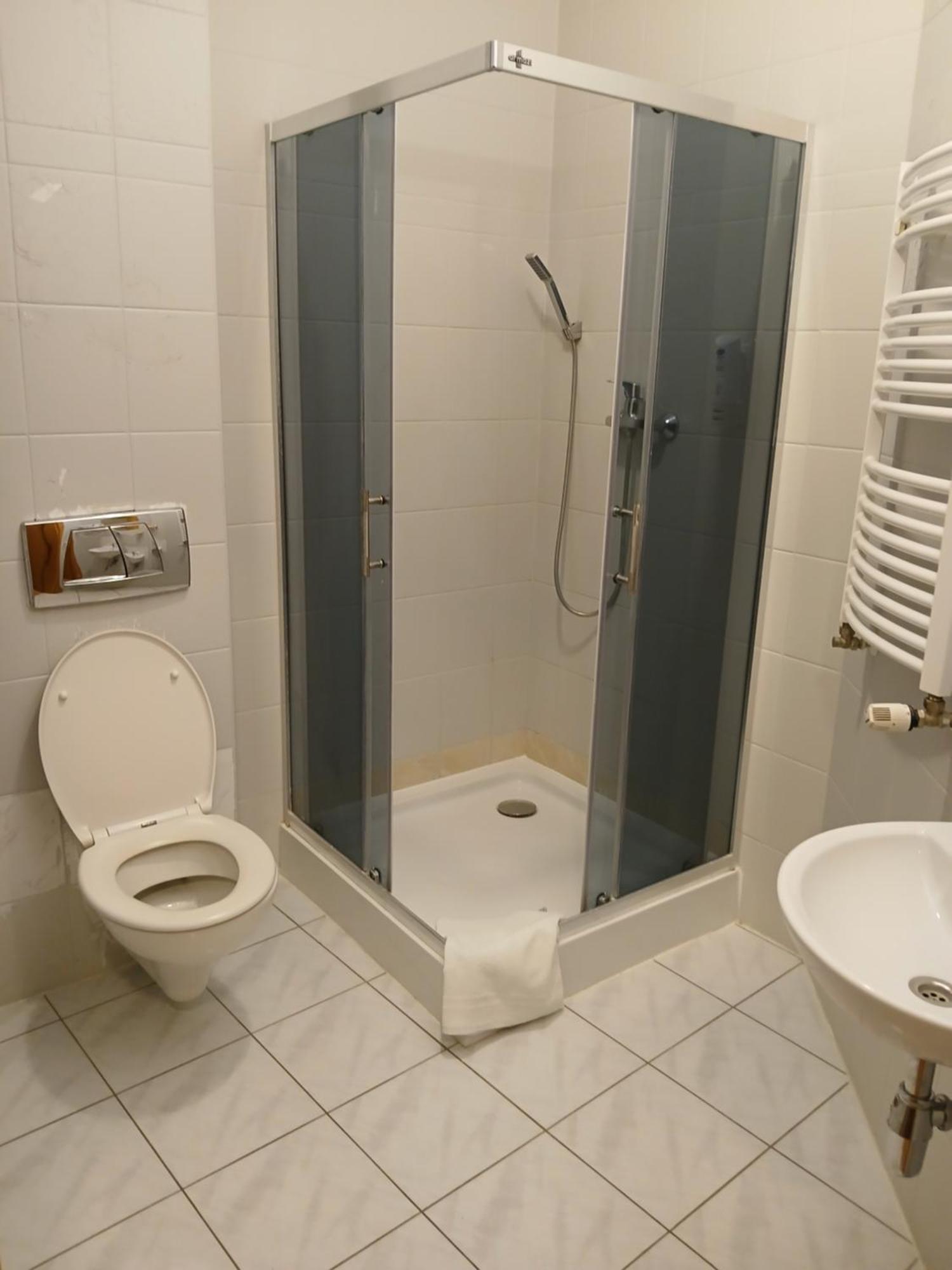 Bed and Breakfast Dom Brama Mazur Оструда Экстерьер фото