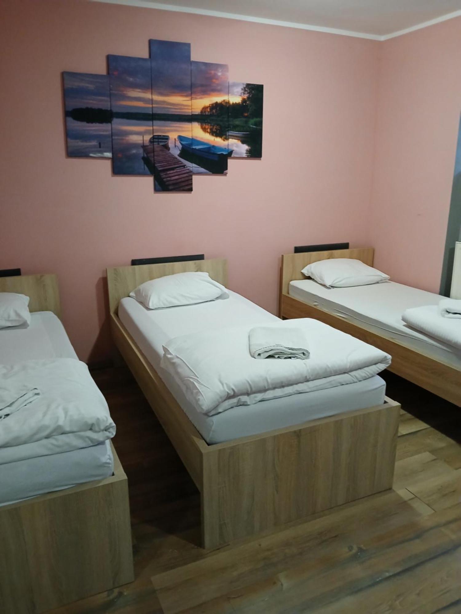 Bed and Breakfast Dom Brama Mazur Оструда Экстерьер фото