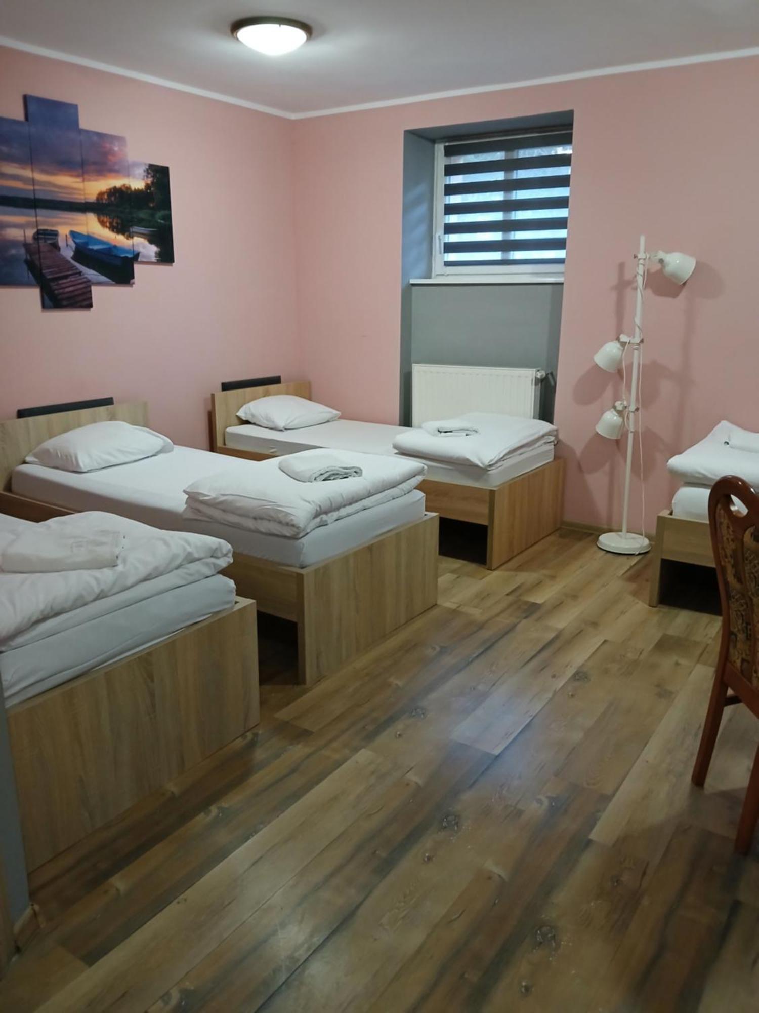 Bed and Breakfast Dom Brama Mazur Оструда Экстерьер фото