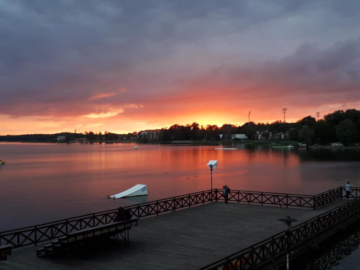 Bed and Breakfast Dom Brama Mazur Оструда Экстерьер фото